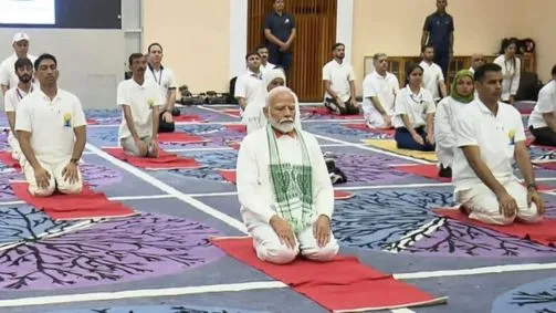 PM Modi promotes ‘Yoga economy’ and ‘yoga tourism’, in the ‘‘land of sadhana’’, Srinagar