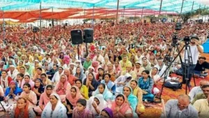 Over 121 followers died in Hathras Stampede; Crowd hurried to seek blessings from ‘Bhole Baba’ as per the reports